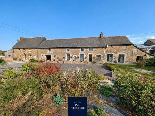 Ensemble immobilier de caractère - Deux maisons, multiples possibilités