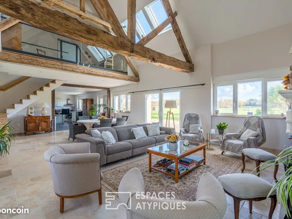 Maison 7 pièces 280 m²