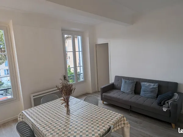 Trois pièces meublé Valbonne-village
