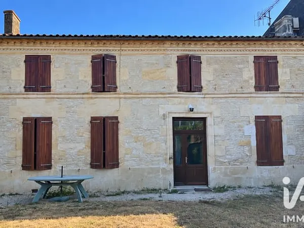 Maison 6 pièces 150 m²