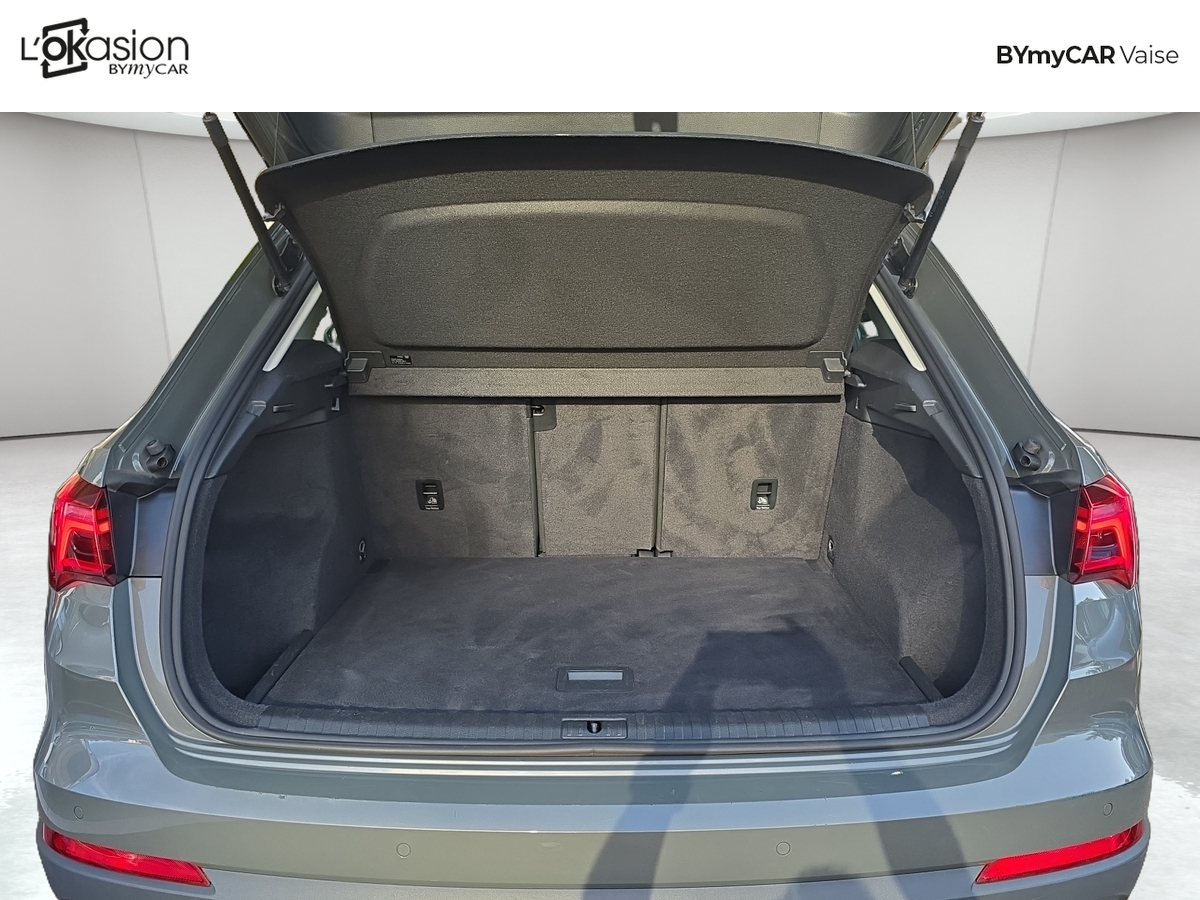 Audi Q3 35 TFSI 150 ch S tronic 7 — photo 13