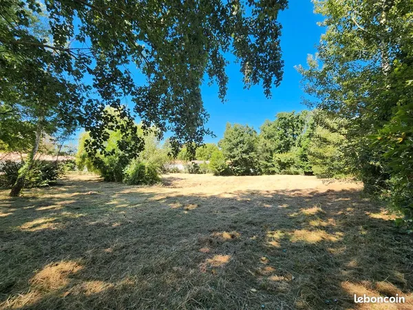 Terrain constructible centre bourg