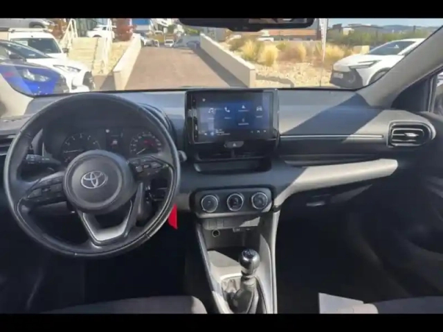 Toyota Yaris 120 vvt-i dynamic business 5p mc24 — photo 12