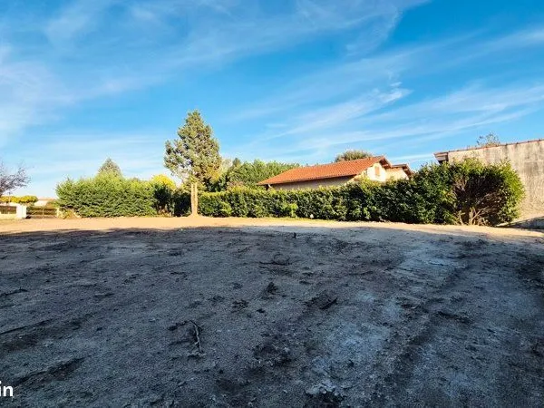 Terrain 618 m² Mont De Marsan