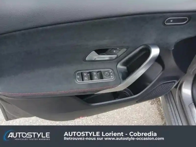 Mercedes Classe A 200 d 150ch amg line 8g-dct — photo 14