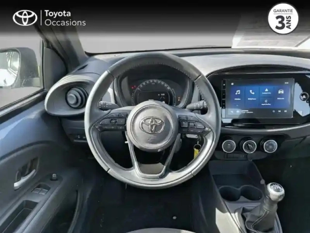 Toyota Aygo X 1.0 vvt-i 72ch dynamic my24 — photo 9