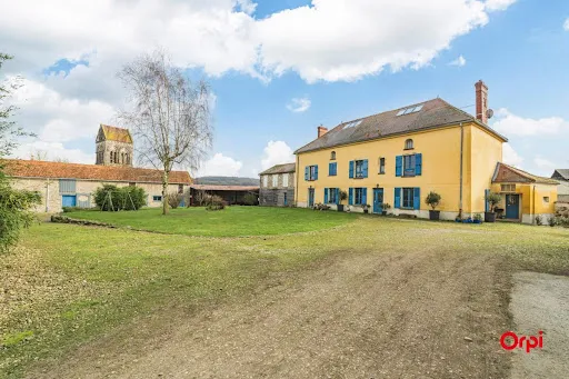 Propriété 11 pièces 400 m²