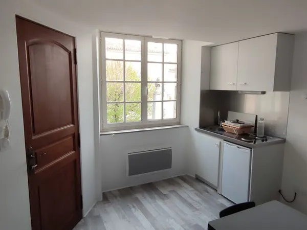 Appartement T1 meublé Privas - 24m²