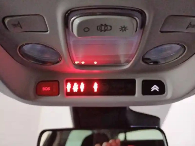 Citroën C3 Aircross bluehdi 110 s&amp;s bvm6 — photo 86