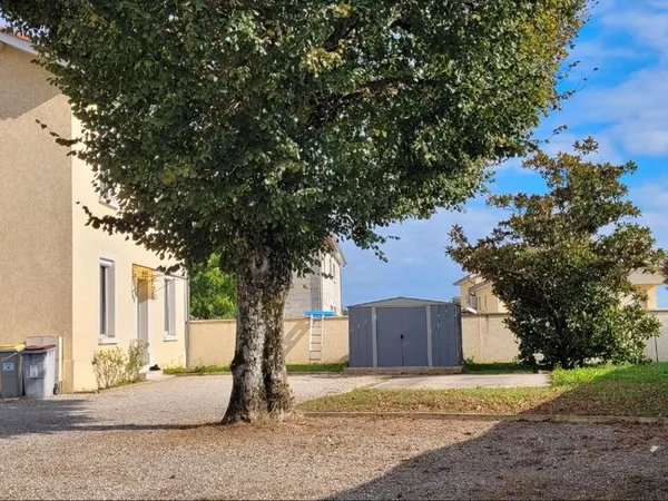 Jons loue maison 105 m² 3 chambres