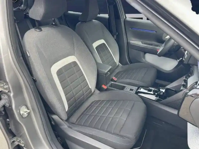 Citroën C3 e- 113 ch — photo 48