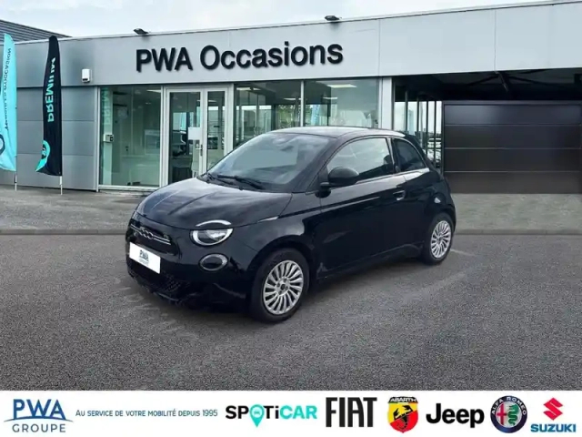 Fiat 500 e 95ch (red) my25 — photo 1