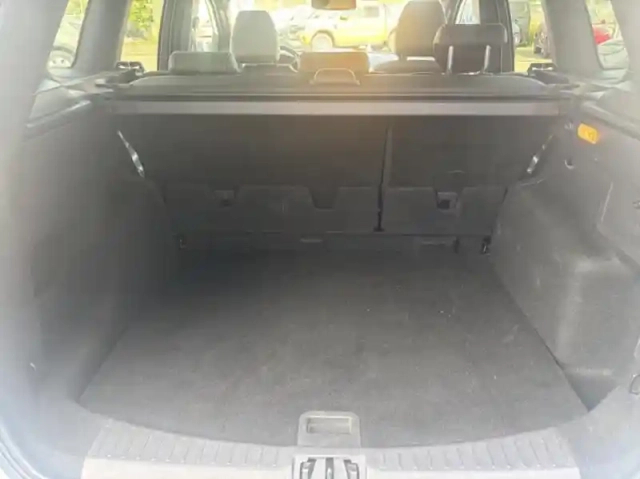 Ford Kuga 2.0 tdci 180ch stop&amp;start st-line 4x4 powershift — photo 13
