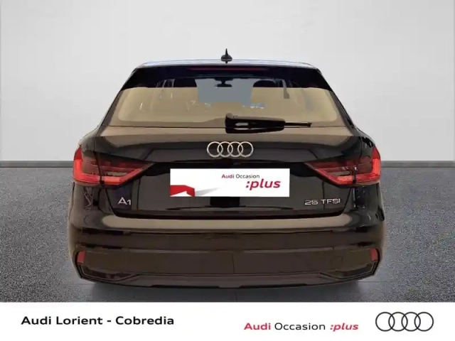 Audi A1 sportback 25 tfsi 95ch advanced s tronic 7 — photo 5