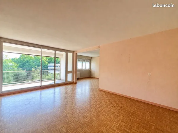 Appartement 6 pièces 119 m²