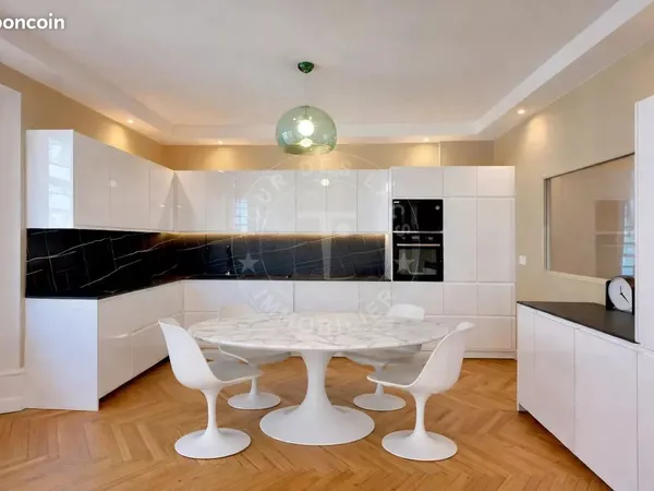 Appartement 5 pièces 105 m²