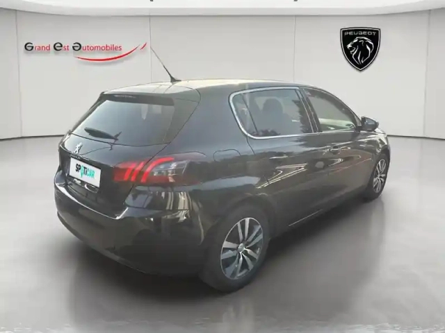 Peugeot 308 1.2 puretech 130ch ?6.c s&amp;s allure — photo 6
