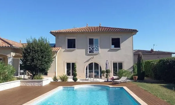 Maison 5 pièces 195 m²