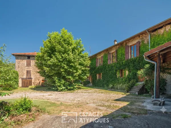 Propriété de caractère et dépendances à proximité de Saint Marcellin