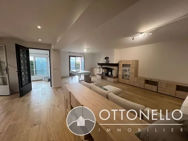 Maison de ville 5 pièces 162 m²