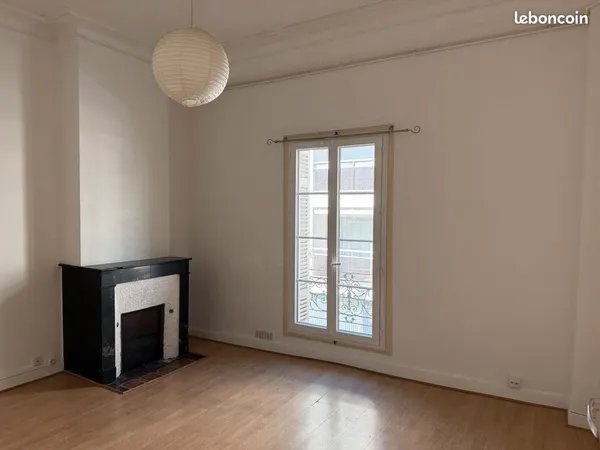 Appartement t2 bis meriadeck - hopital st andre