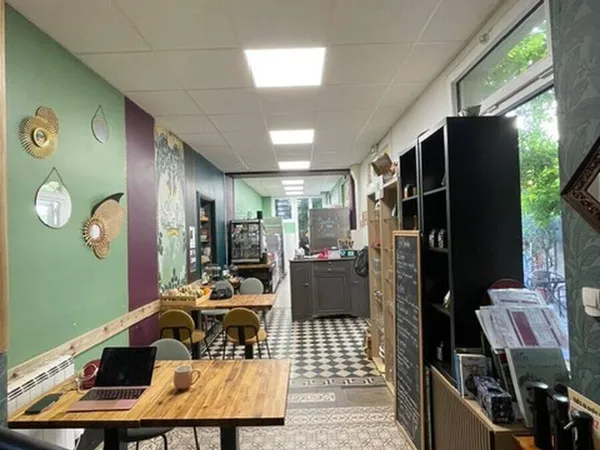 Local commercial 80 m²