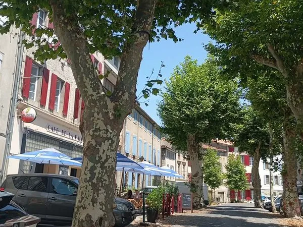 Charmante et confortable maison de village (achat classique ou vente à terme libre)