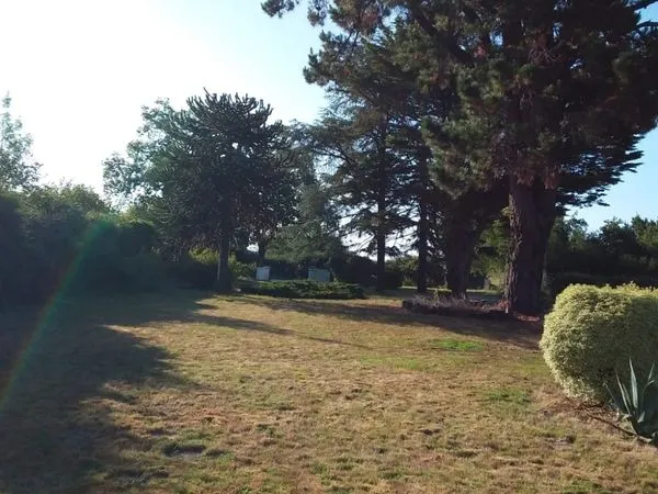 A vendre terrain constructible