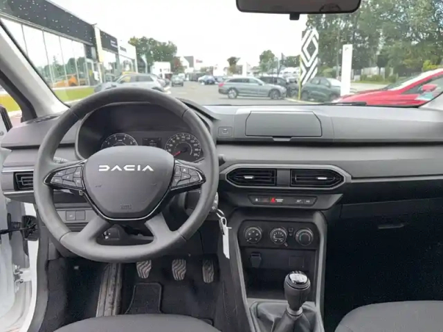 Dacia Sandero eco-g 100 — photo 10