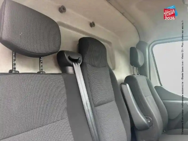 Renault Master fg f3500 l2h2 2.3 blue dci 135ch grand confort euro6 — photo 5