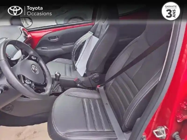 Toyota Aygo 1.0 vvt-i 72ch x-clusiv zen série 5p my21 — photo 11