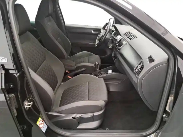 Skoda Fabia 1.0 tsi 110 ch bvm6 — photo 24