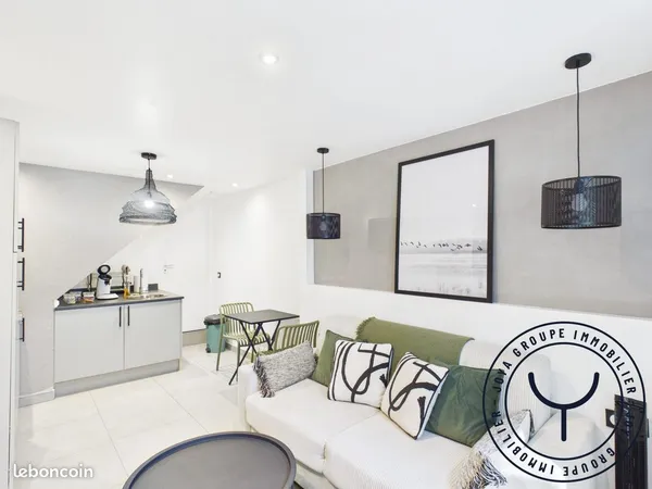 Studio 1 pièce 22 m²