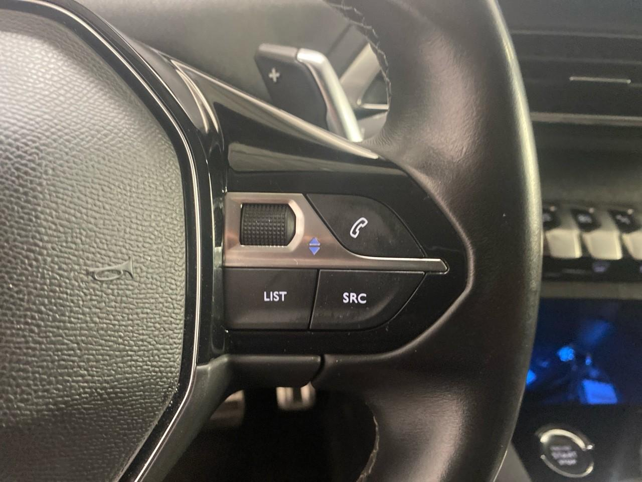Peugeot 3008 puretech 130ch s&s eat8 roadtrip — photo 18