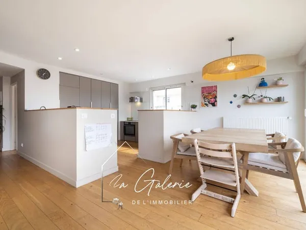 Appartement 6 pièces 154 m²