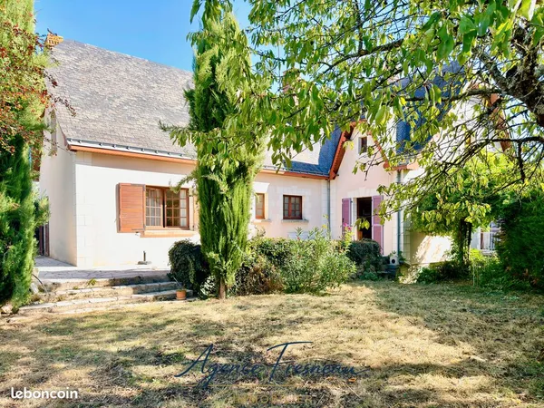 Maison familiale de 143 m² avec sous-sol, cave et jardin sans vis-à-vis