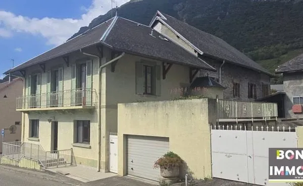 Maison 5 pièces 150 m²