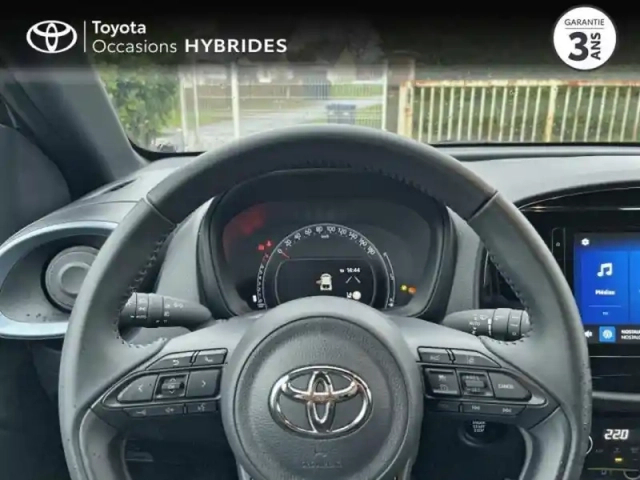 Toyota Aygo X 1.0 vvt-i 72ch design s-cvt my24 — photo 13