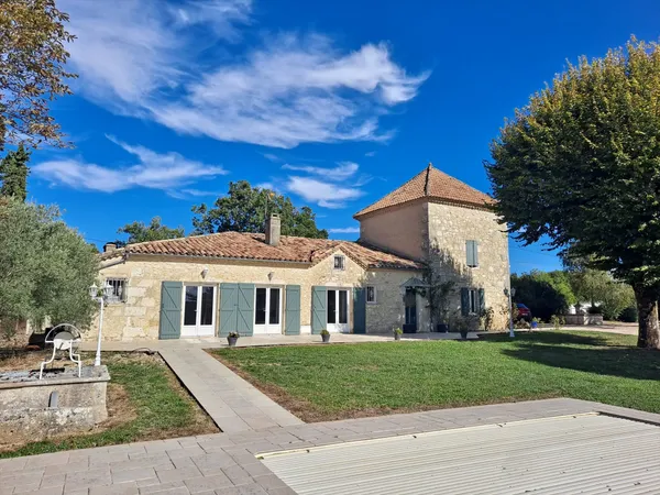 Superbe Maison en Pierre Proche de Lectoure