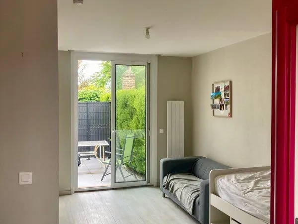 Studio proche université et gare avec terrasse privée