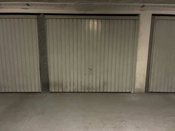 Parking 12 m²