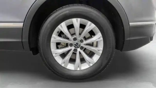 Volkswagen Tiguan 1.4 ehybrid 245ch dsg6 — photo 12