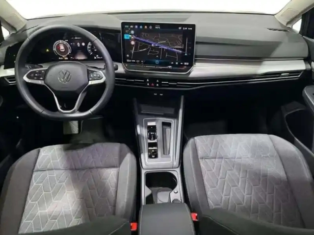 Volkswagen Golf 1.5 ehybrid 204 dsg6 vw edition — photo 8