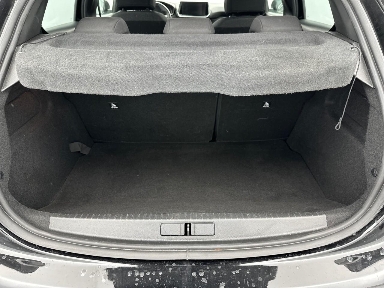Peugeot 208 puretech 100 s&s eat8 style — photo 6