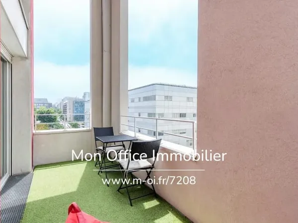 Référence : 7430-CLA - Duplex 3 pièces avec terrasse et place de parking