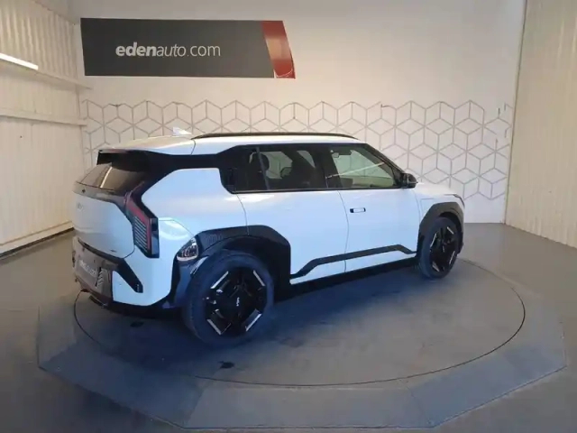 Kia Ev3 81.4 kwh 204 ch — photo 5