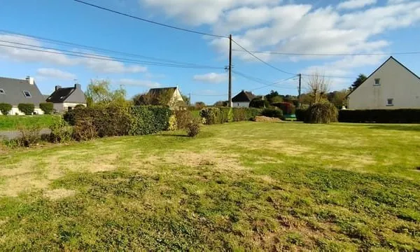 Terrain 550 m²