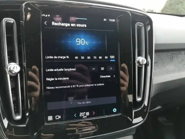 Volvo Xc40 recharge extended range 252 ch 1edt — photo 26