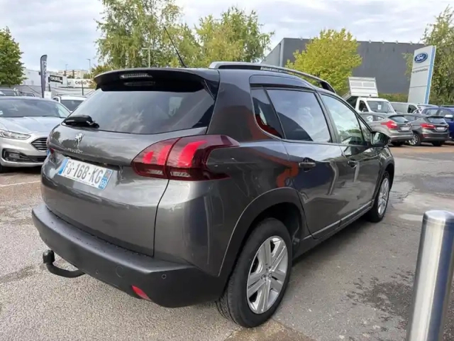 Peugeot 2008 1.5 bluehdi 100ch e6.c signature s&amp;s bvm5 86g — photo 5