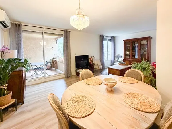 Appartement 4 pièces 81 m²